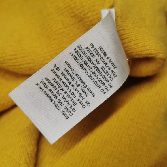 Aritzia Wilfred Emmy Cropped Merino Sweater - Picture 7 of 7